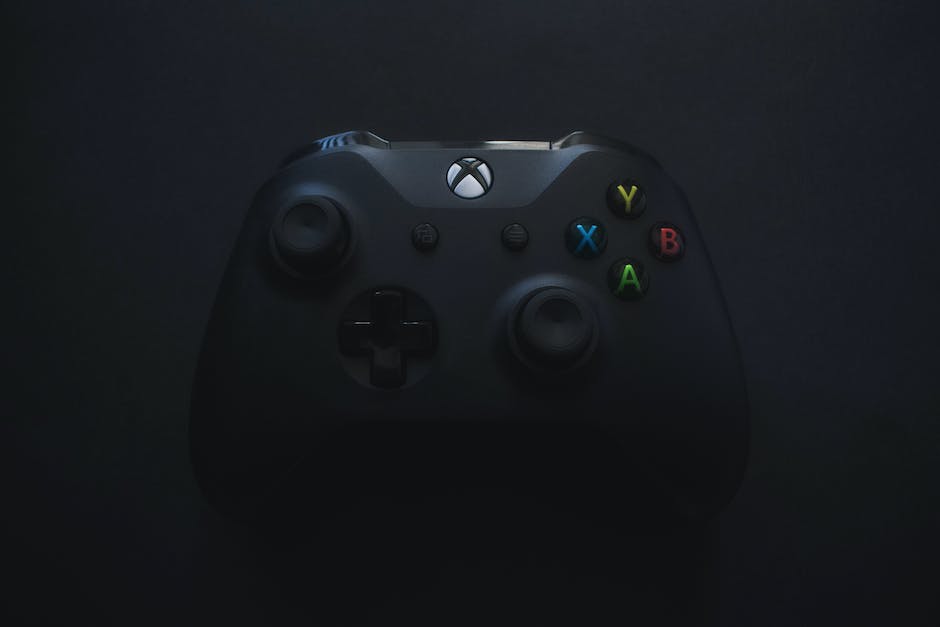 The Xbox Series X gets retro as the all-star Xbox 360 controller returns in June