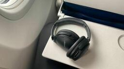 The 8 best noise-cancelling headphones for flying in 2024