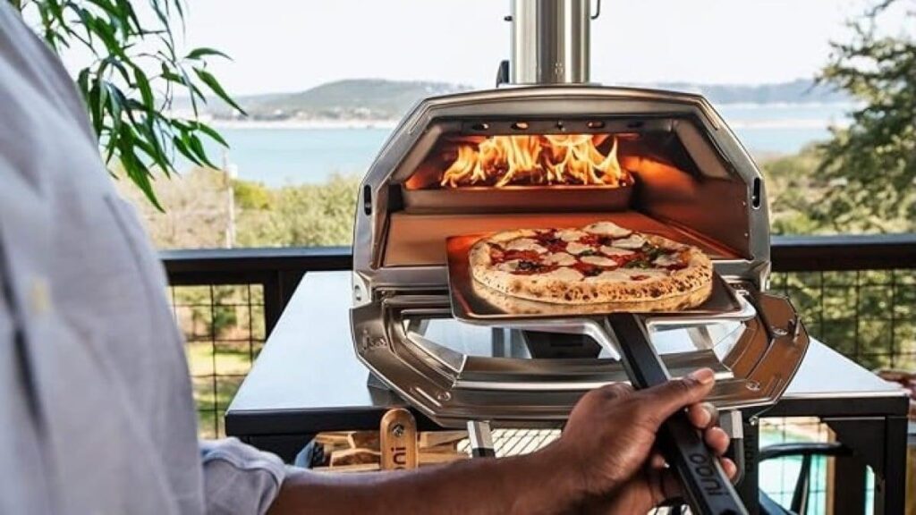 The Cuisinart Indoor Pizza Oven is $170 off at Amazon — make your perfect pie every time